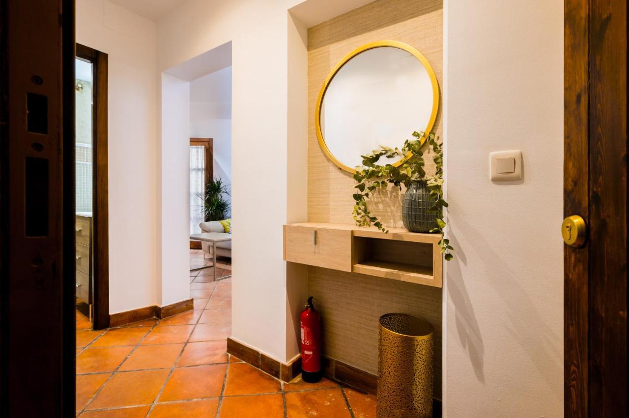 Duplex Deluxe Sevilla Center & Parking Opcional Luaran gambar