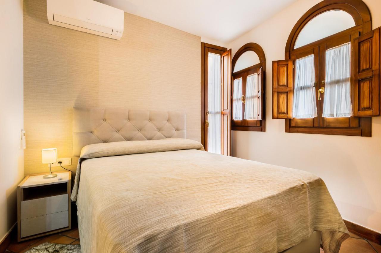 Duplex Deluxe Sevilla Center & Parking Opcional Luaran gambar